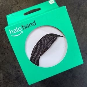 EUC Amazon Halo Band with Box